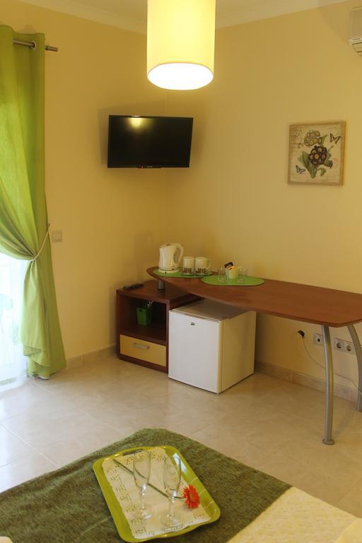 Hotel Casa Dos Cedros à Lagos Chambre photo